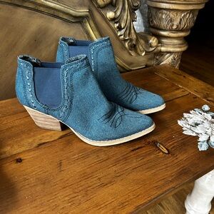 Reba Teal Ankle Boots with Wooden Heel